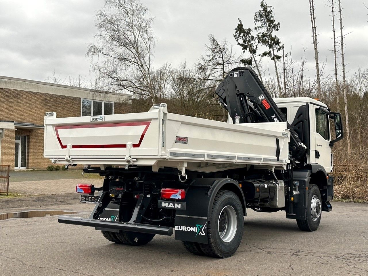 MAN TGM 18.320 4x4 Euro6e Hiab X-HiDuo 138DS-3 - Sklápač, Auto s hydraulickou rukou: obrázok 5 MAN TGM 18.320 4x4 Euro6e Hiab X-HiDuo 138DS-3 - Sklápač, Auto s hydraulickou rukou: obrázok 5