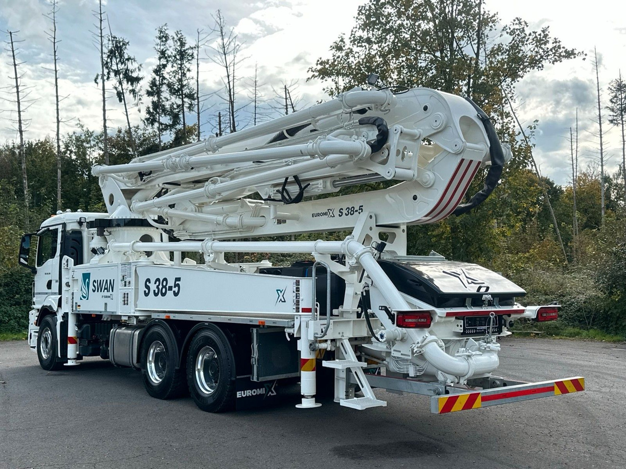 MAN TGS 26.510 6x4 SWAN TSP 38-5 160RZ ( 38m ) - Autočerpadlo: obrázok 4 MAN TGS 26.510 6x4 SWAN TSP 38-5 160RZ ( 38m ) - Autočerpadlo: obrázok 4