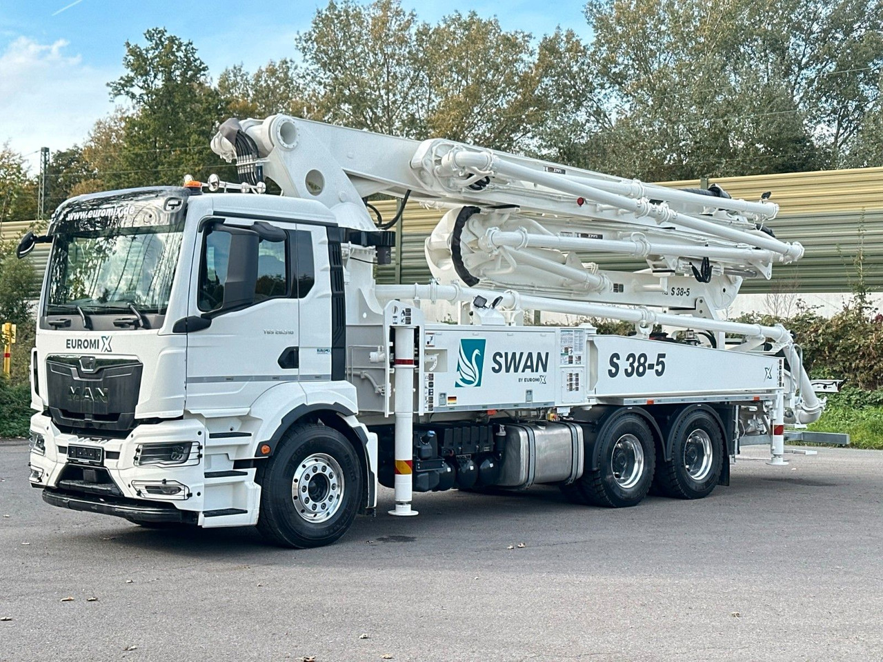 MAN TGS 26.510 6x4 SWAN TSP 38-5 160RZ ( 38m ) - Autočerpadlo: obrázok 3 MAN TGS 26.510 6x4 SWAN TSP 38-5 160RZ ( 38m ) - Autočerpadlo: obrázok 3