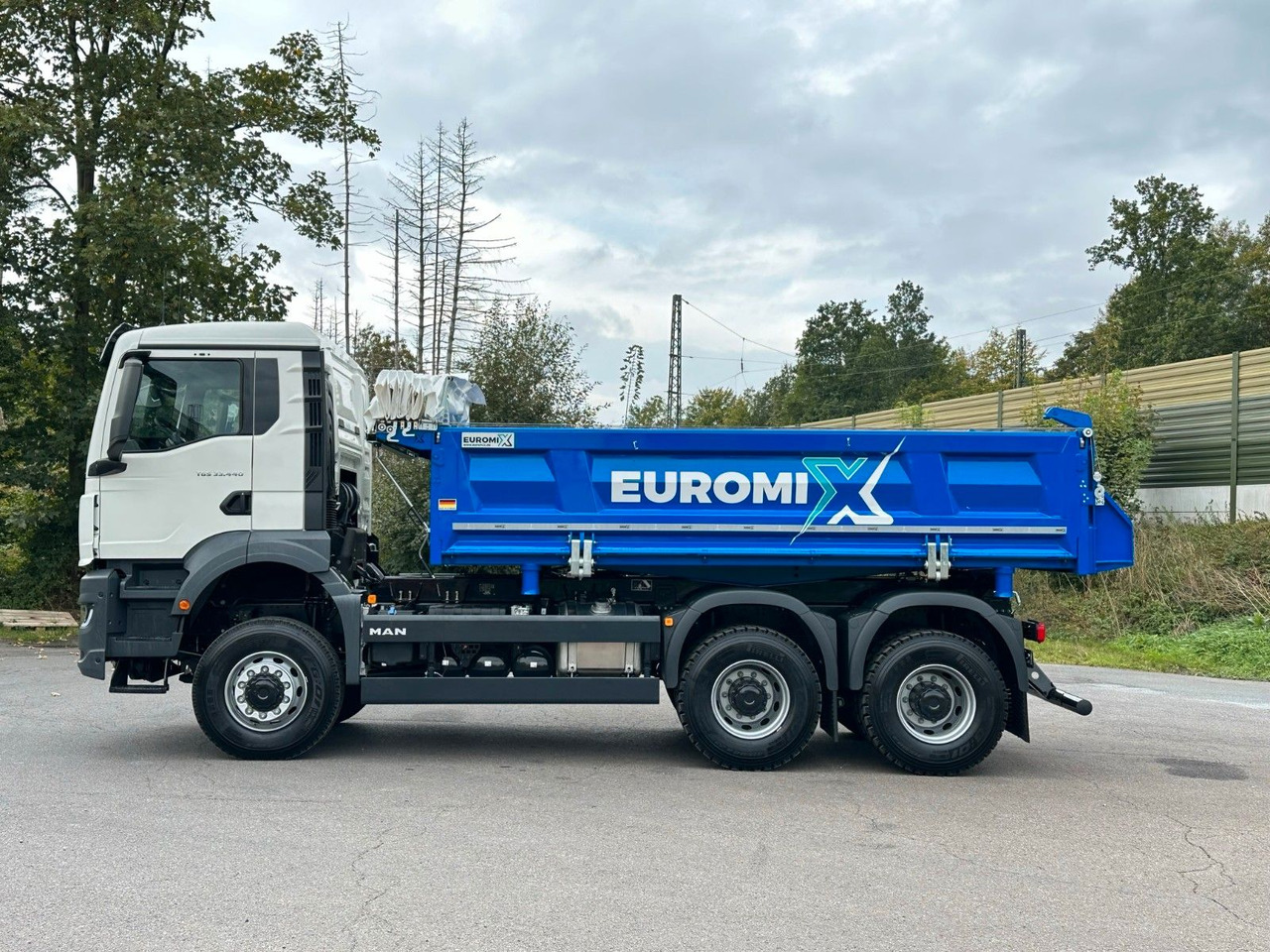 Sklápač MAN TGS 33.440 6x6 /Euro6 3-Seiten-Kipper EuromixMTP: obrázok 18