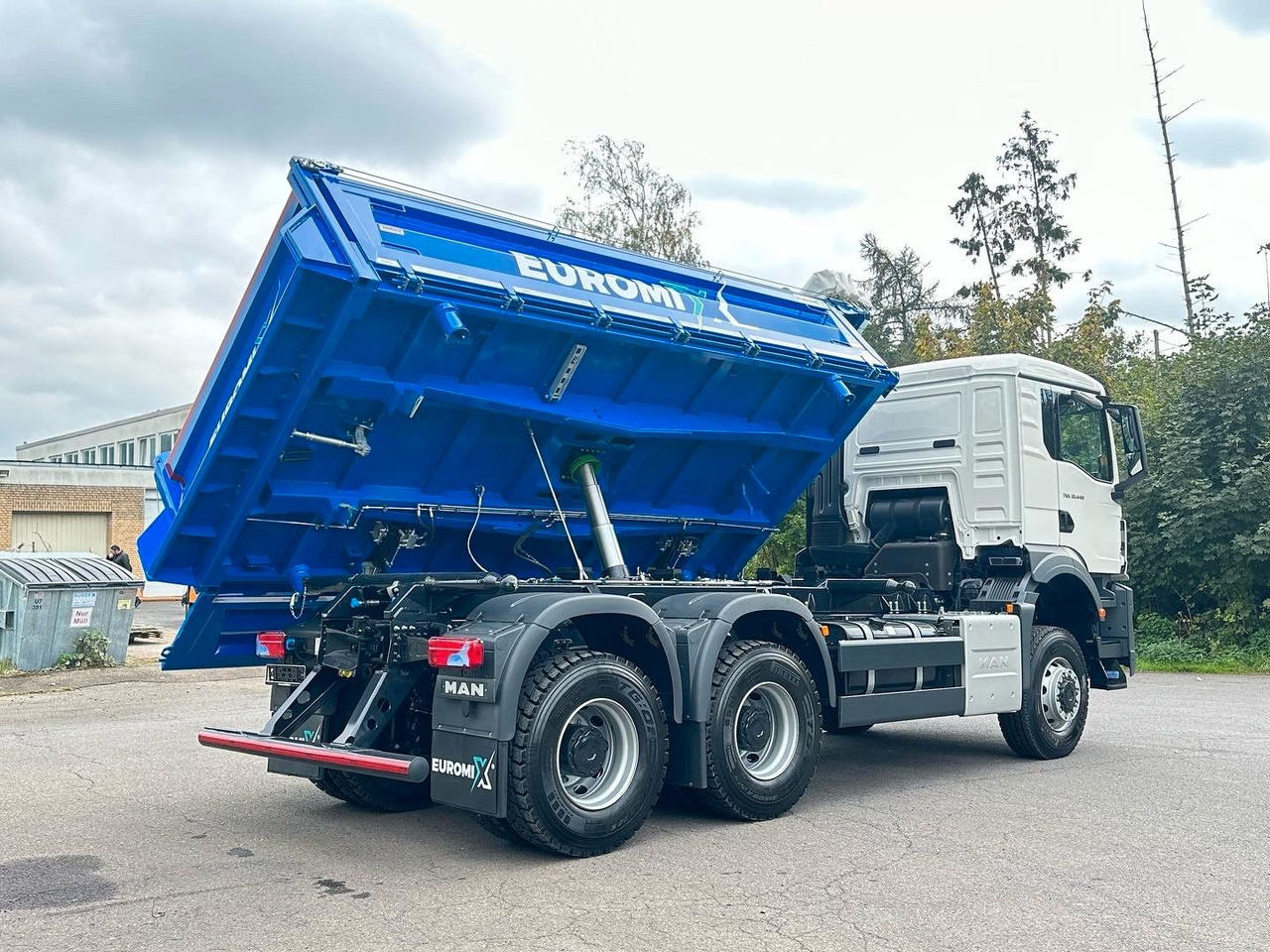 Sklápač MAN TGS 33.440 6x6 /Euro6 3-Seiten-Kipper EuromixMTP: obrázok 8