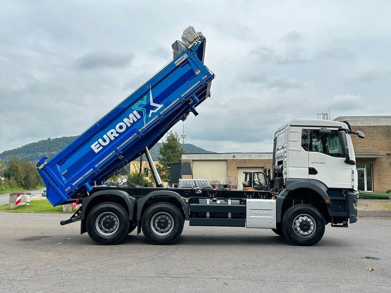 Sklápač MAN TGS 33.440 6x6 /Euro6 3-Seiten-Kipper EuromixMTP: obrázok 13