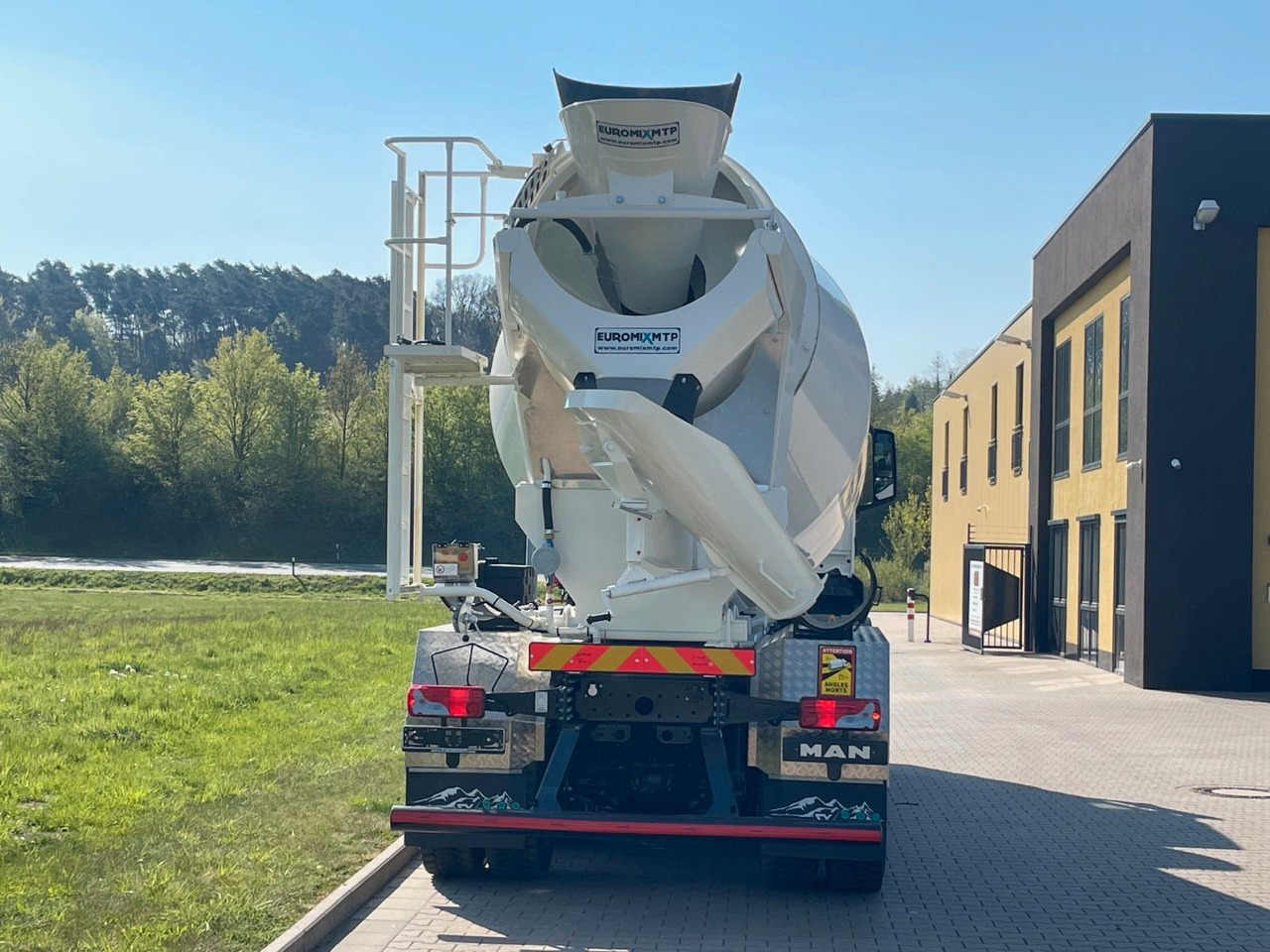 MAN TGS 35.470 8x4 EuromixMTP EM 10 L 10xVORHANDEN - Domiešavač: obrázok 5 MAN TGS 35.470 8x4 EuromixMTP EM 10 L 10xVORHANDEN - Domiešavač: obrázok 5