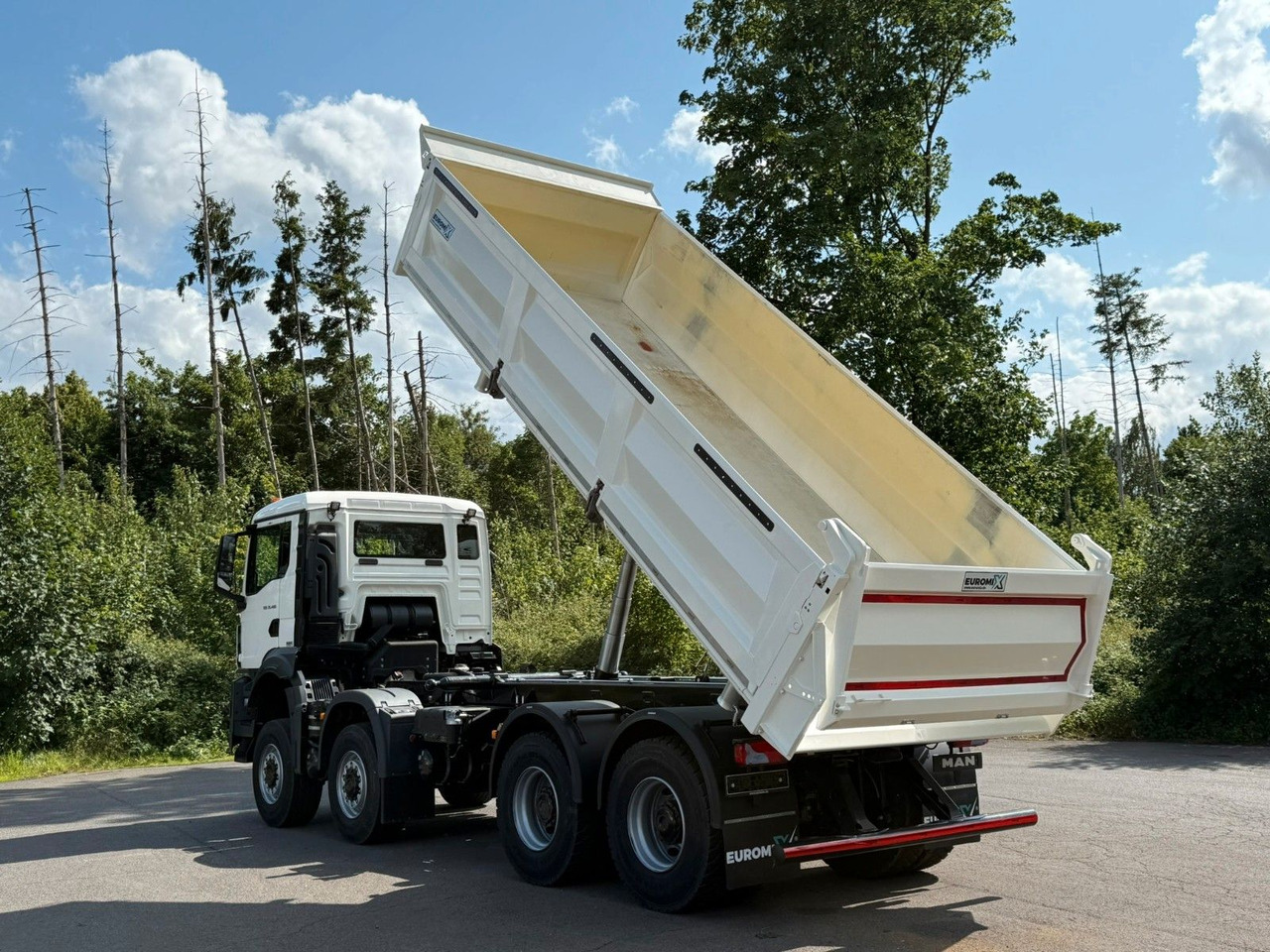 MAN TGS 35.480 8x8 EuromixMTP 3-Seiten-Kipper - Sklápač: obrázok 4 MAN TGS 35.480 8x8 EuromixMTP 3-Seiten-Kipper - Sklápač: obrázok 4