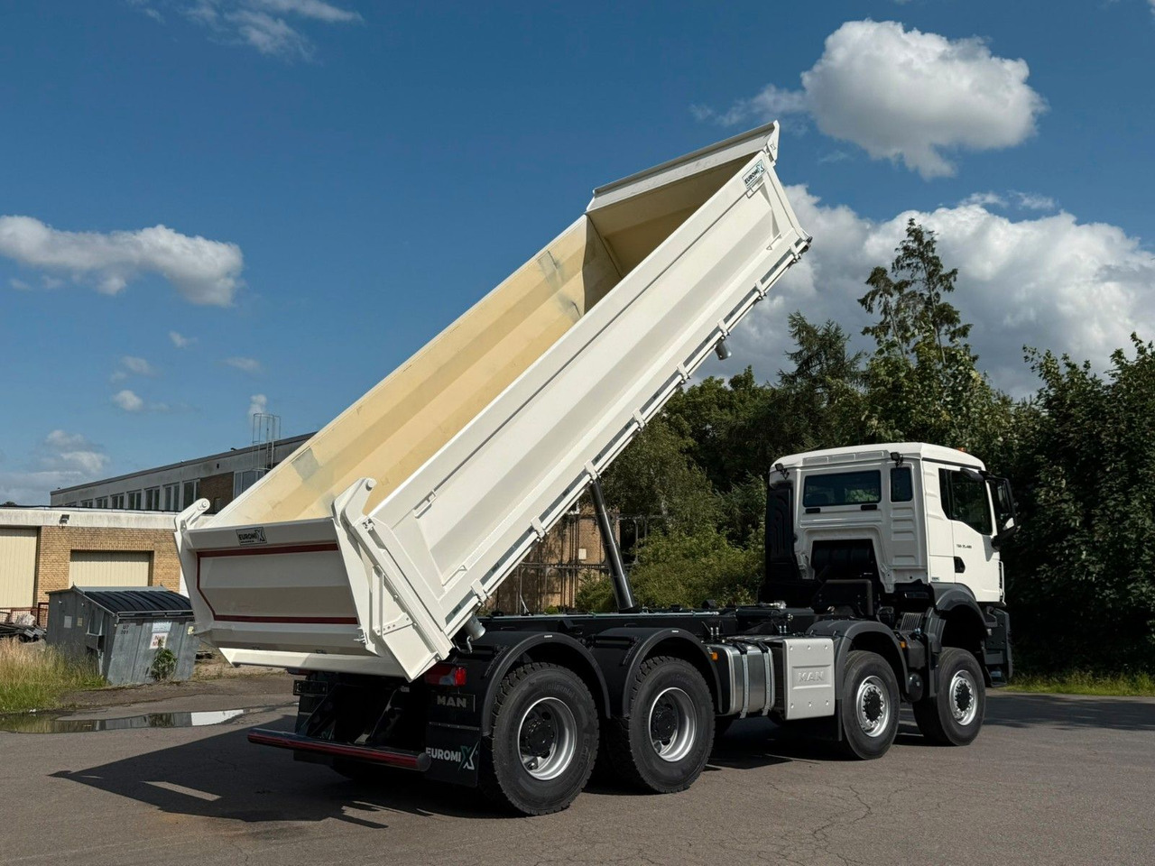 MAN TGS 35.480 8x8 EuromixMTP 3-Seiten-Kipper - Sklápač: obrázok 5 MAN TGS 35.480 8x8 EuromixMTP 3-Seiten-Kipper - Sklápač: obrázok 5