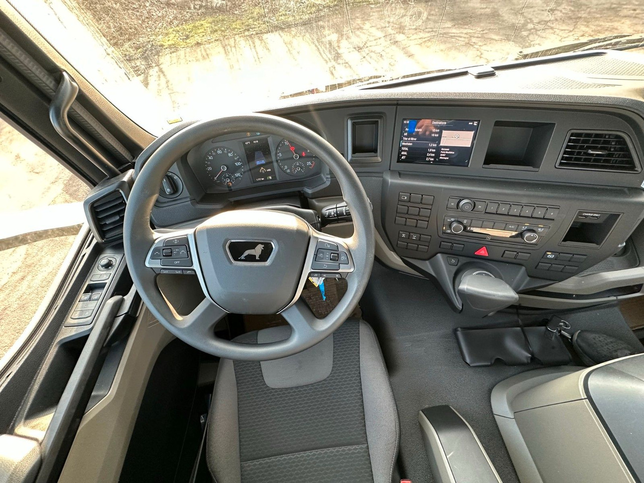 Domiešavač MAN TGS 35.520 8x4 /Euro6e  EuromixMTP  EM 10 L: obrázok 13