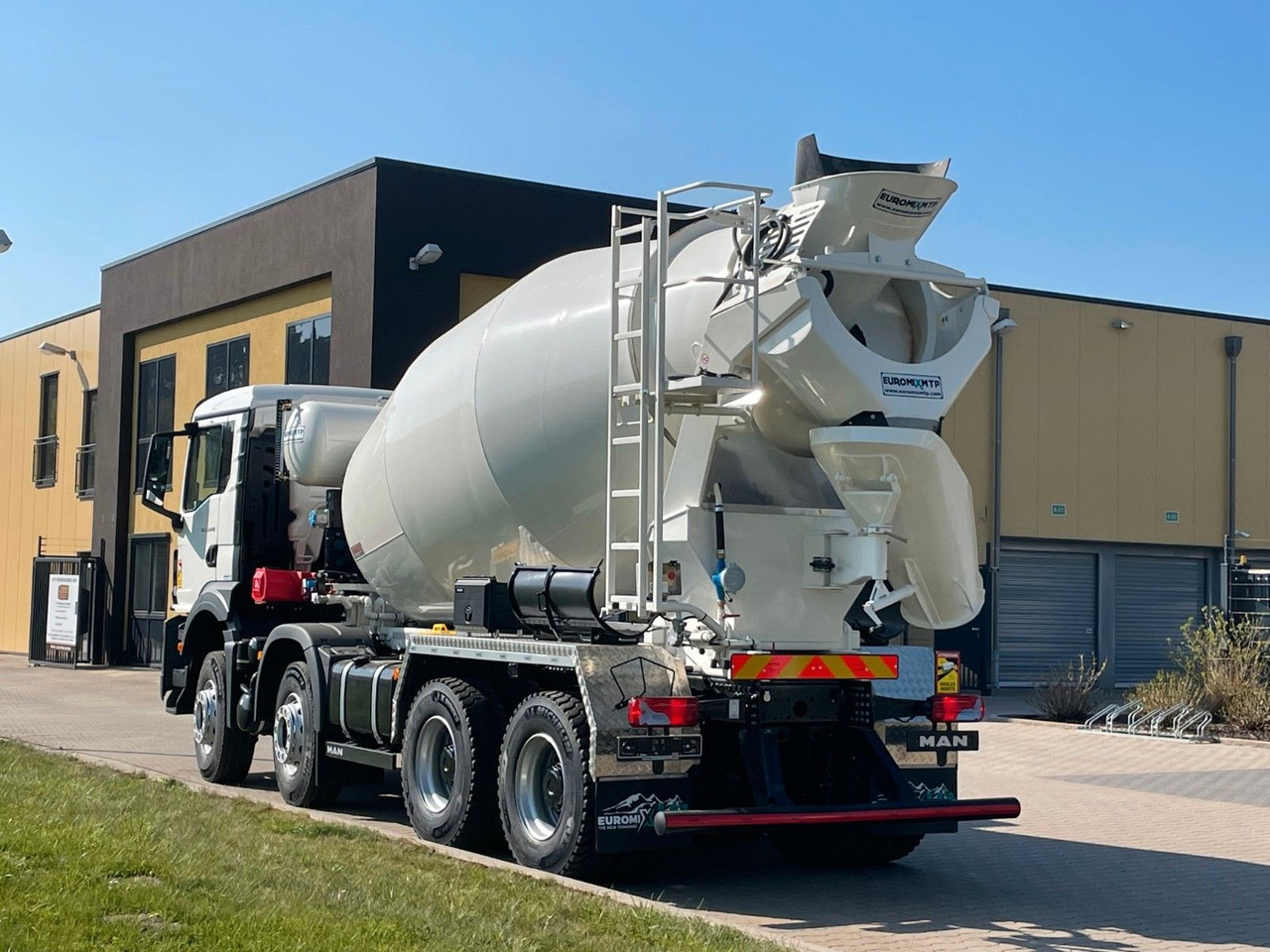 MAN TGS 35.520 8x4 /Euro6e EuromixMTP EM 10 L - Domiešavač: obrázok 5 MAN TGS 35.520 8x4 /Euro6e EuromixMTP EM 10 L - Domiešavač: obrázok 5