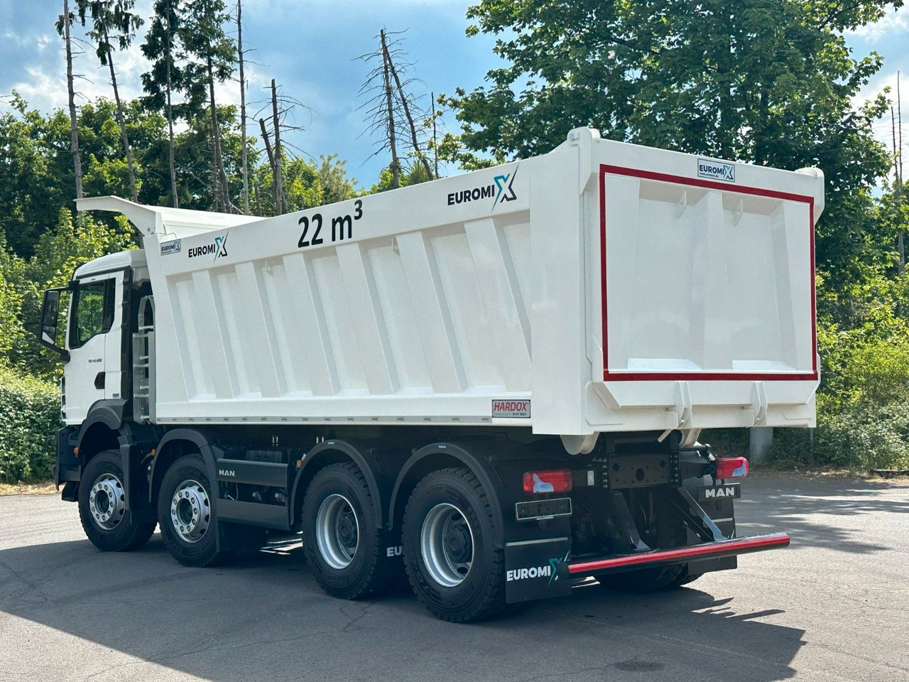 MAN TGS 41.400 8x4 / EUROMIX MTP 22m³/ Eckige Mulde - Sklápač: obrázok 4 MAN TGS 41.400 8x4 / EUROMIX MTP 22m³/ Eckige Mulde - Sklápač: obrázok 4