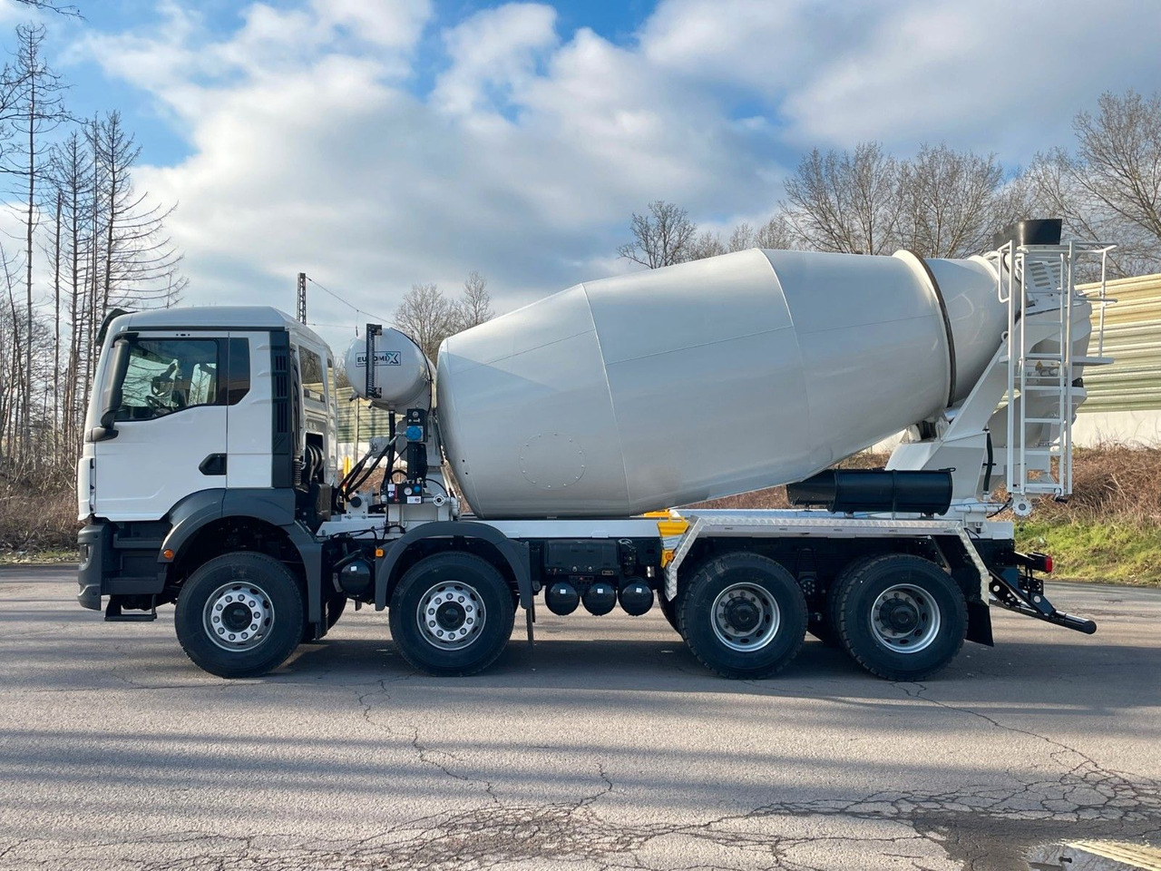 MAN TGS 41.400 8x4 / EuromixMTP EM 12m³ R / EURO 2 - Domiešavač: obrázok 4 MAN TGS 41.400 8x4 / EuromixMTP EM 12m³ R / EURO 2 - Domiešavač: obrázok 4