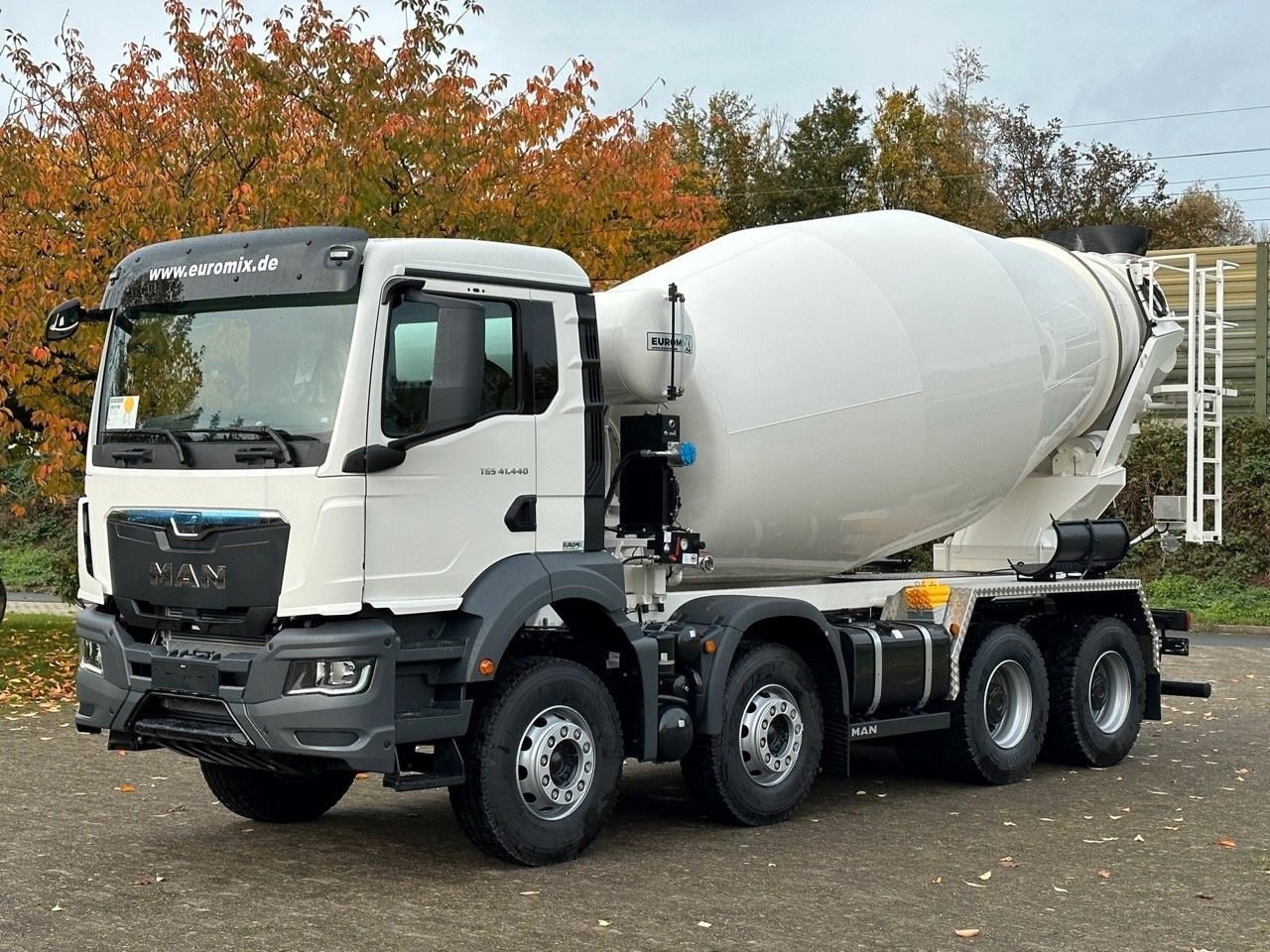 MAN TGS 41.440 8x4 /Euro6e Euromix EM 12 R - Domiešavač: obrázok 1 MAN TGS 41.440 8x4 /Euro6e Euromix EM 12 R - Domiešavač: obrázok 1