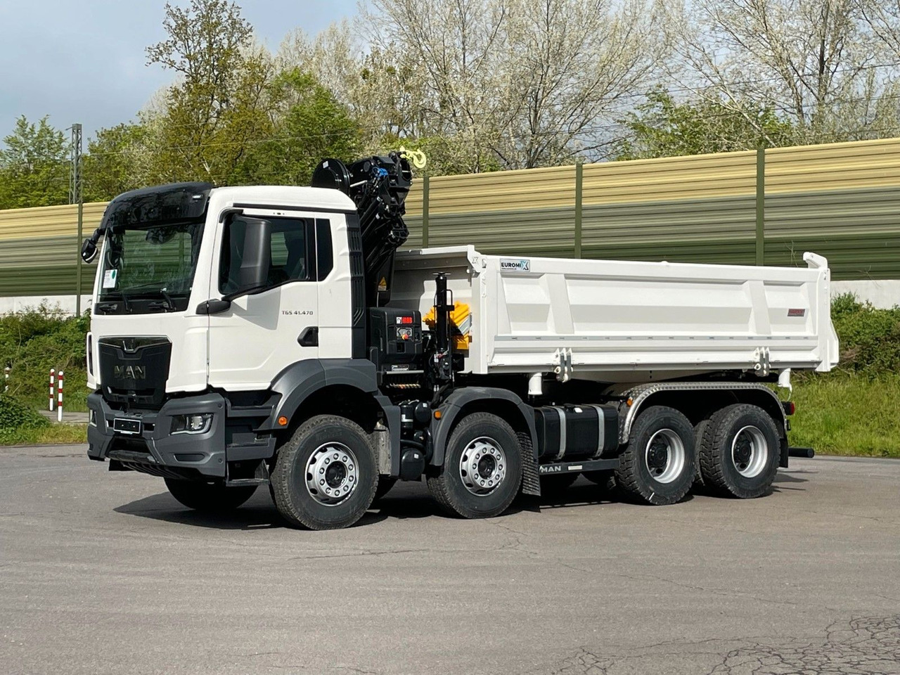 MAN TGS 41.480 8x4/Euro6e Euromix Kipper Hiab 228-6 - Sklápač, Auto s hydraulickou rukou: obrázok 3 MAN TGS 41.480 8x4/Euro6e Euromix Kipper Hiab 228-6 - Sklápač, Auto s hydraulickou rukou: obrázok 3