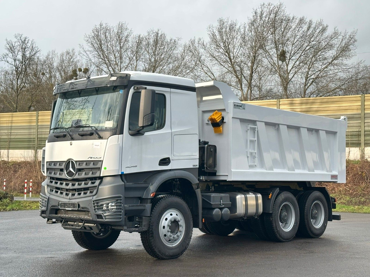 Mercedes-Benz 4048 6X4 Arcos 5 EuromixMTP Dumper Kipper - Sklápač: obrázok 4 Mercedes-Benz 4048 6X4 Arcos 5 EuromixMTP Dumper Kipper - Sklápač: obrázok 4