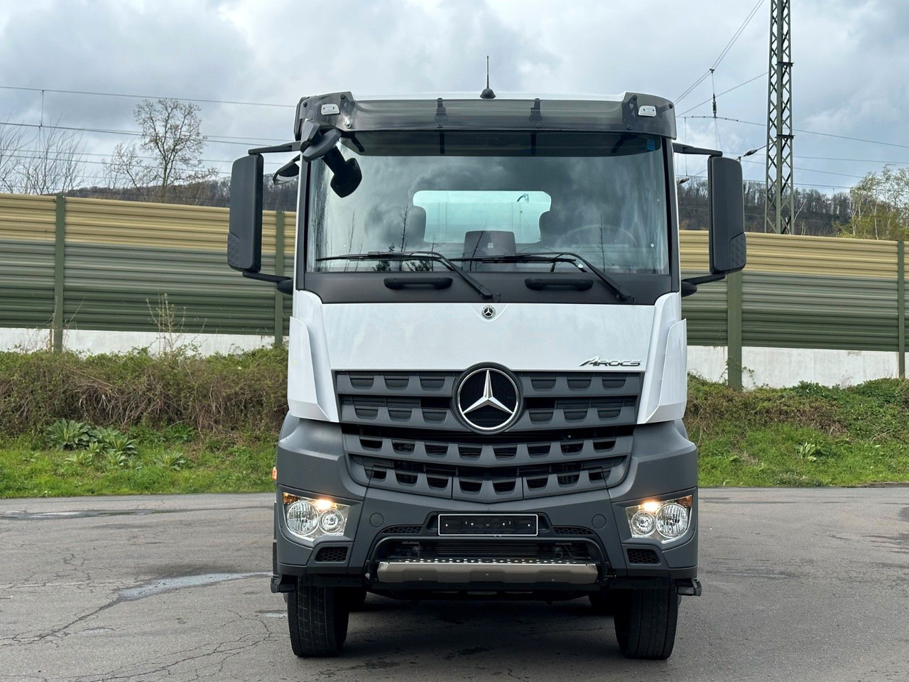 Mercedes-Benz 4145 8X4 EuromixMTP EM 10 Fahrmischer - Domiešavač: obrázok 2 Mercedes-Benz 4145 8X4 EuromixMTP EM 10 Fahrmischer - Domiešavač: obrázok 2