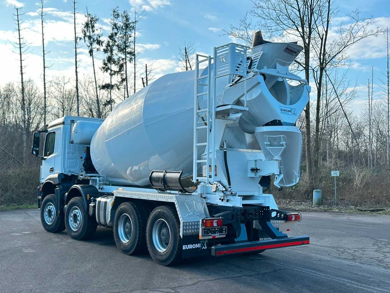 Mercedes-Benz Arocs 5 3743 8X4 / Euro6e EuromixMTP EM 10 L - Domiešavač: obrázok 4 Mercedes-Benz Arocs 5 3743 8X4 / Euro6e EuromixMTP EM 10 L - Domiešavač: obrázok 4