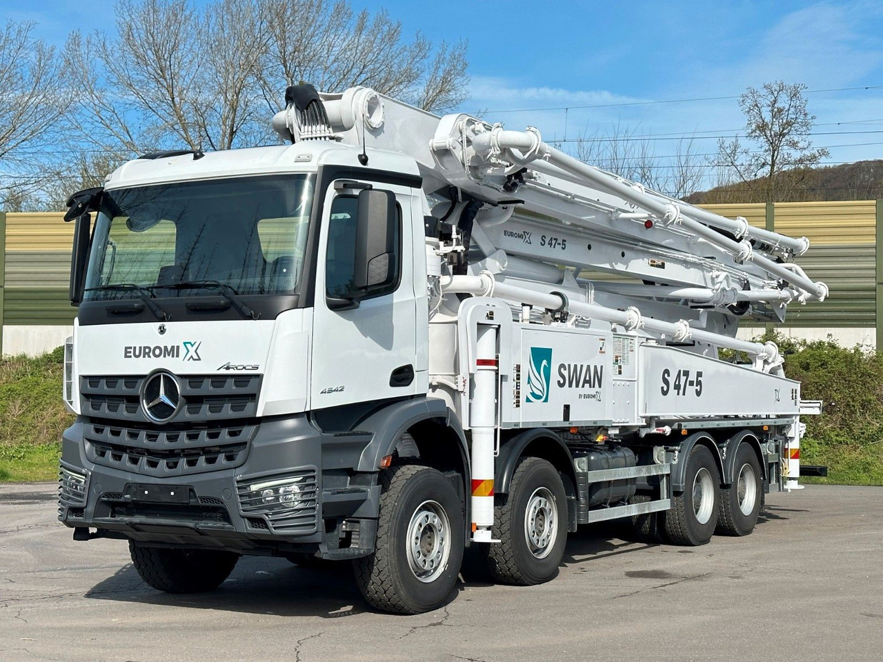 Mercedes-Benz Arocs 5 4542 8x4 SWAN TSP 47-5 160RZ ( 47m ) - Domiešavač: obrázok 2 Mercedes-Benz Arocs 5 4542 8x4 SWAN TSP 47-5 160RZ ( 47m ) - Domiešavač: obrázok 2
