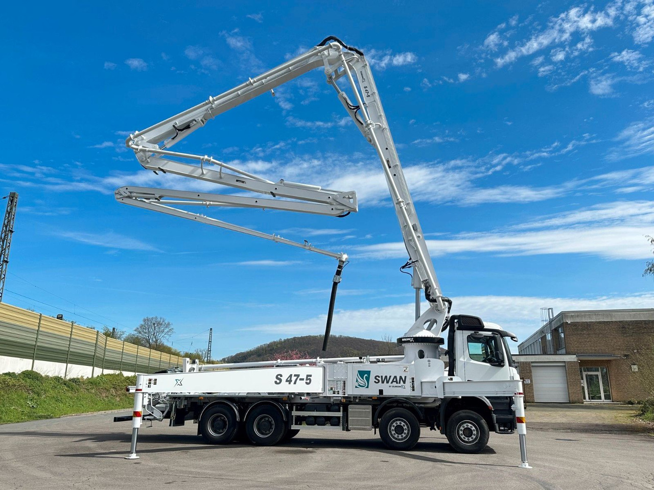 Mercedes-Benz Arocs 5 4542 8x4 SWAN TSP 47-5 160RZ ( 47m ) - Autočerpadlo: obrázok 2 Mercedes-Benz Arocs 5 4542 8x4 SWAN TSP 47-5 160RZ ( 47m ) - Autočerpadlo: obrázok 2