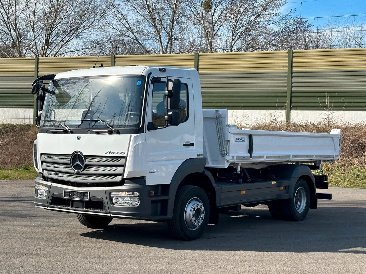 Mercedes-Benz Atego 1224 K EuromixMTP 3-Seiten-Kipper - Sklápač: obrázok 2 Mercedes-Benz Atego 1224 K EuromixMTP 3-Seiten-Kipper - Sklápač: obrázok 2