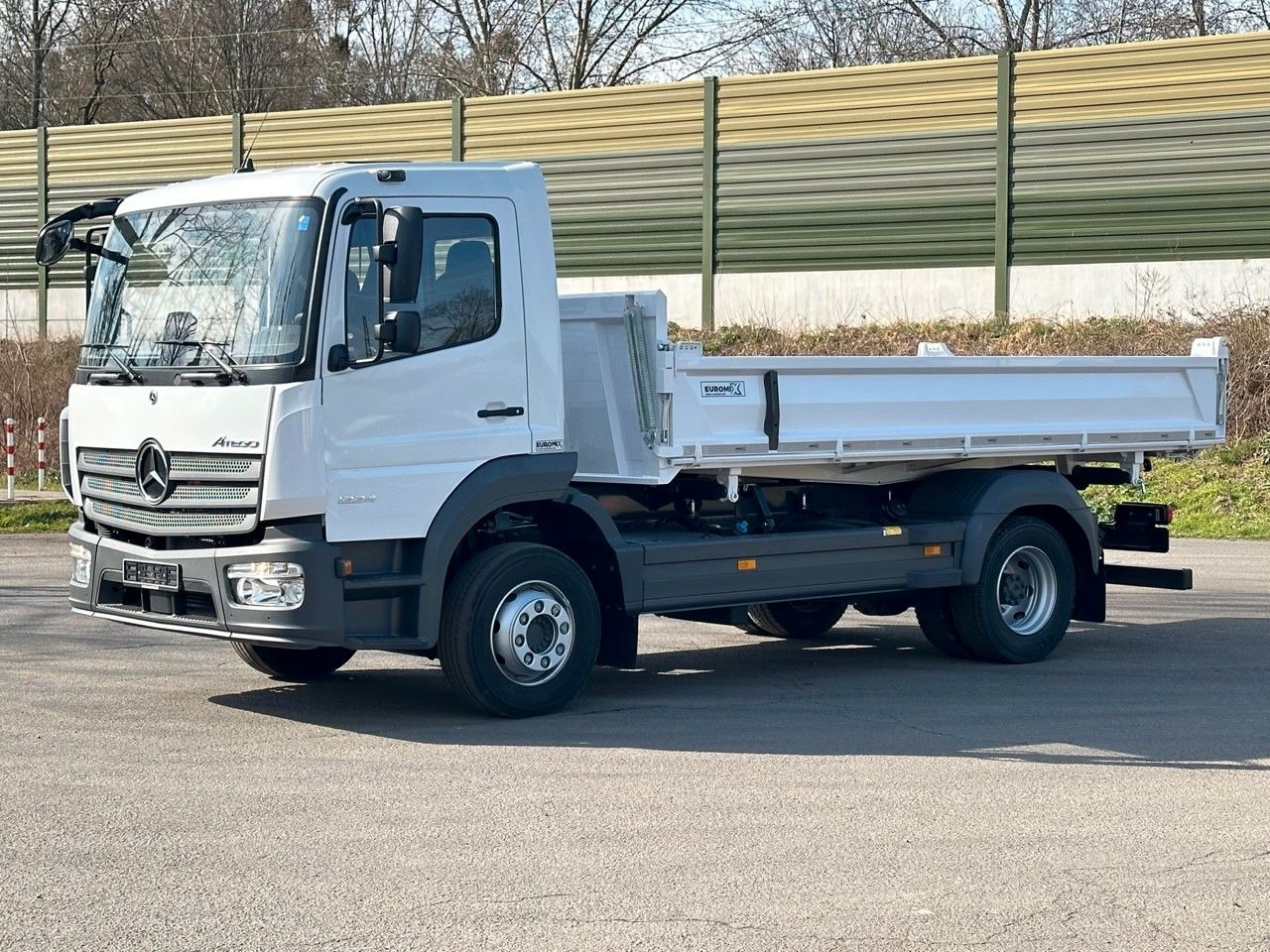 Mercedes-Benz Atego 1224 K EuromixMTP 3-Seiten-Kipper - Sklápač: obrázok 1 Mercedes-Benz Atego 1224 K EuromixMTP 3-Seiten-Kipper - Sklápač: obrázok 1