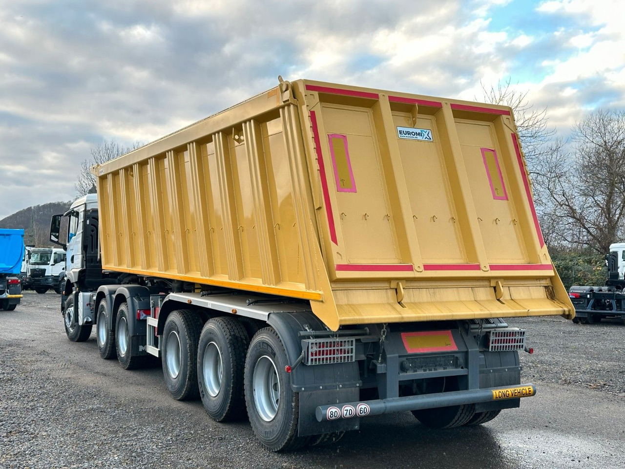MAN TGS 33.440 BBS 6X4 EUROMIX MTP Kipper-Auflieger - Ťahač: obrázok 2 MAN TGS 33.440 BBS 6X4 EUROMIX MTP Kipper-Auflieger - Ťahač: obrázok 2
