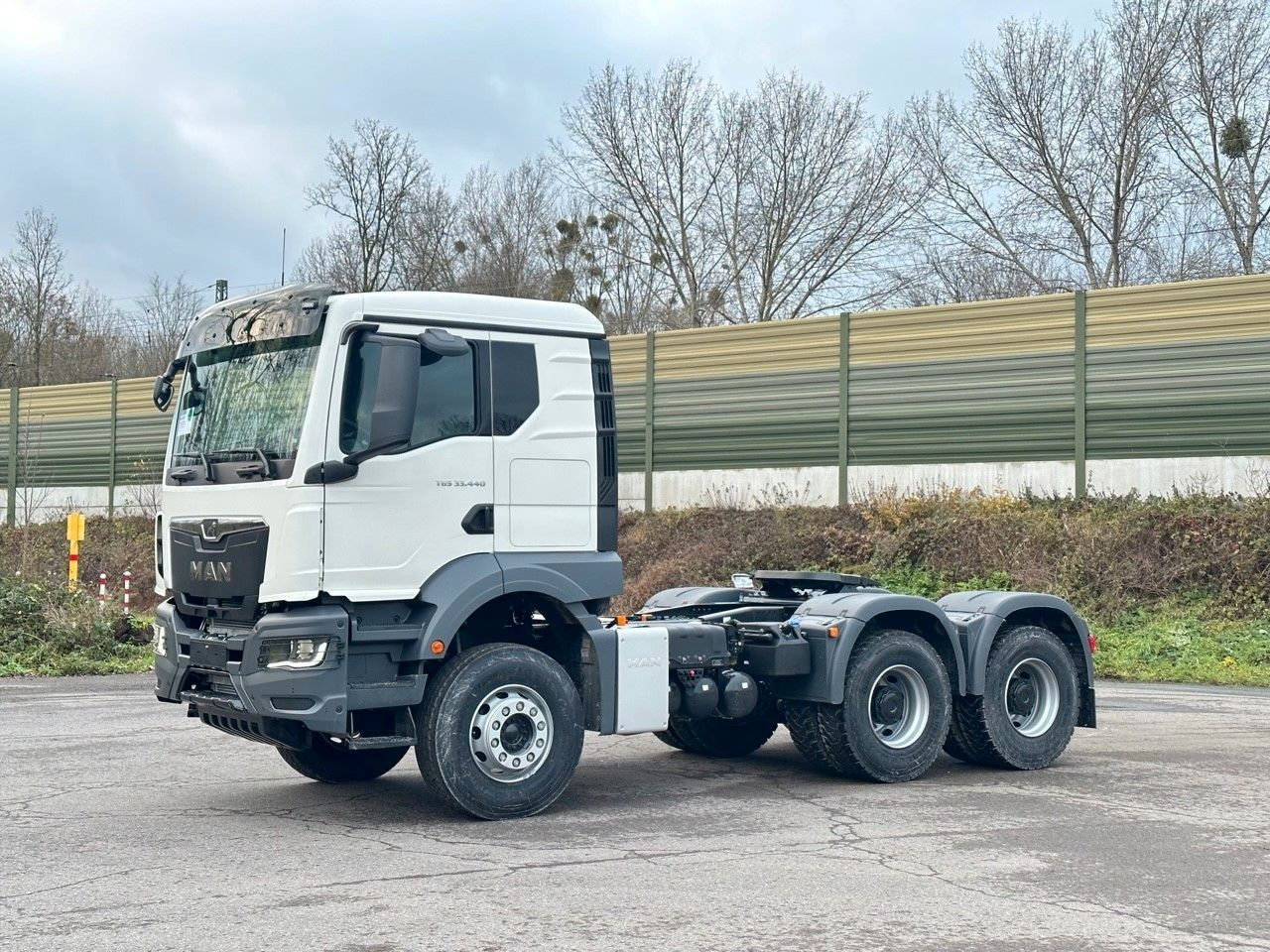 MAN TGS 33.440 BBS 6X4 EUROMIX MTP Kipper-Auflieger - Ťahač: obrázok 5 MAN TGS 33.440 BBS 6X4 EUROMIX MTP Kipper-Auflieger - Ťahač: obrázok 5