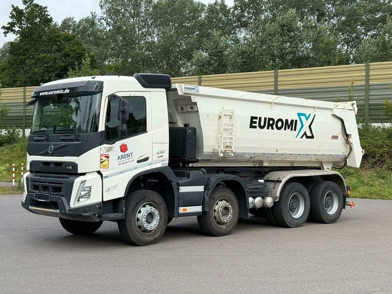 Volvo FMX 430 8X4 EuromixMTP 16m³ Hydraulische Klappe - Sklápač: obrázok 1 Volvo FMX 430 8X4 EuromixMTP 16m³ Hydraulische Klappe - Sklápač: obrázok 1
