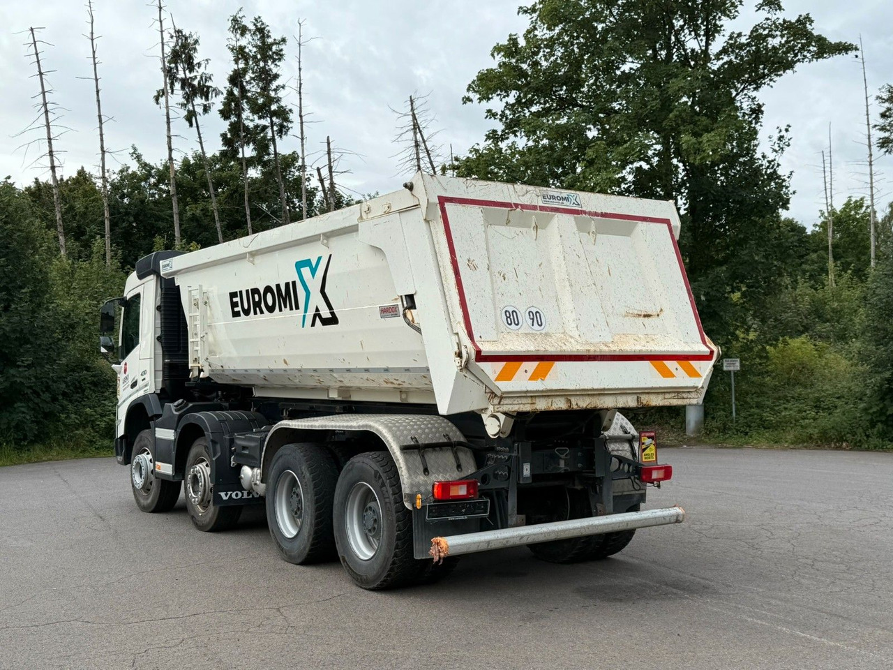 Volvo FMX 430 8X4 EuromixMTP 16m³ Hydraulische Klappe - Sklápač: obrázok 4 Volvo FMX 430 8X4 EuromixMTP 16m³ Hydraulische Klappe - Sklápač: obrázok 4