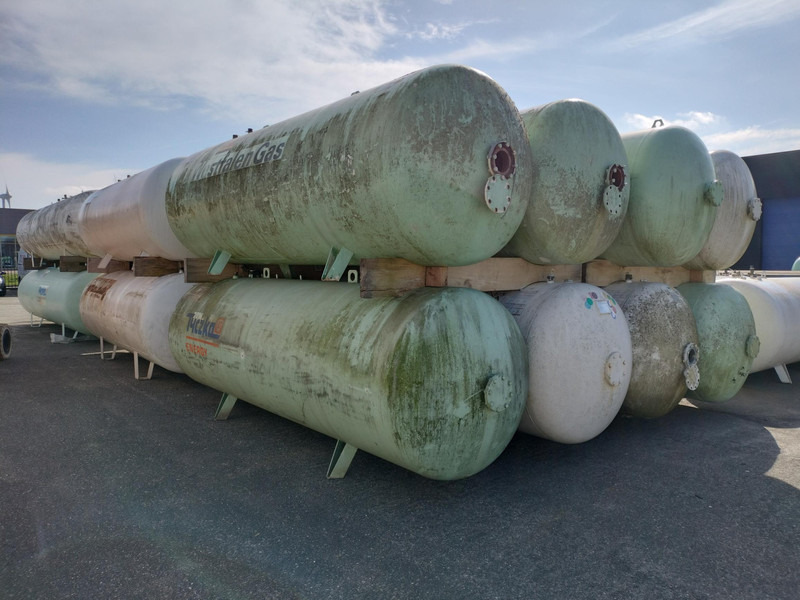 De Visser used 2700L & 4850L gastanks - Gas, Gaz, LPG, GPL, Propane, Butane tanks aboveground Used tanks - Palivová nádrž: obrázok 4 De Visser used 2700L & 4850L gastanks - Gas, Gaz, LPG, GPL, Propane, Butane tanks aboveground Used tanks - Palivová nádrž: obrázok 4