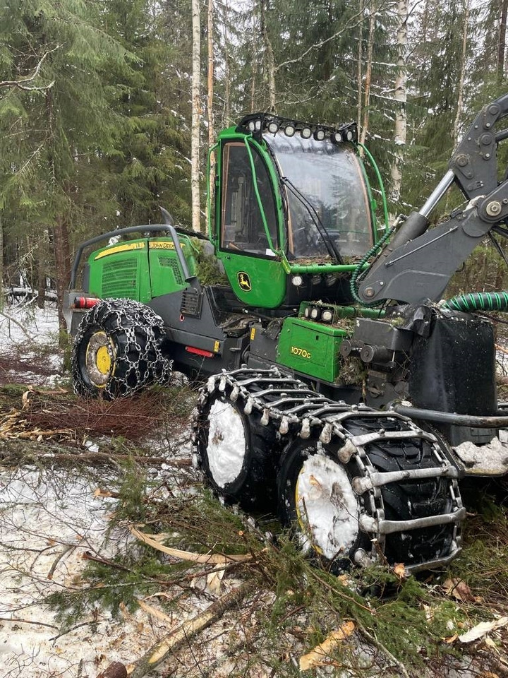 John Deere 1070 G - Lesnícky harvestor: obrázok 2 John Deere 1070 G - Lesnícky harvestor: obrázok 2
