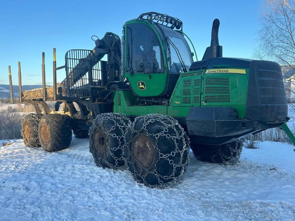 John Deere 1110 G  - Vyvážečka: obrázok 3 John Deere 1110 G  - Vyvážečka: obrázok 3