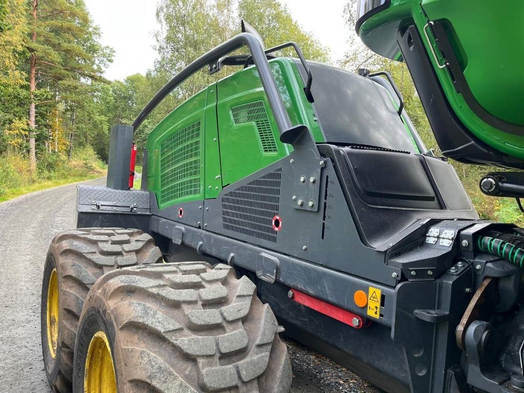 John Deere 1170G - Lesnícky harvestor: obrázok 4 John Deere 1170G - Lesnícky harvestor: obrázok 4