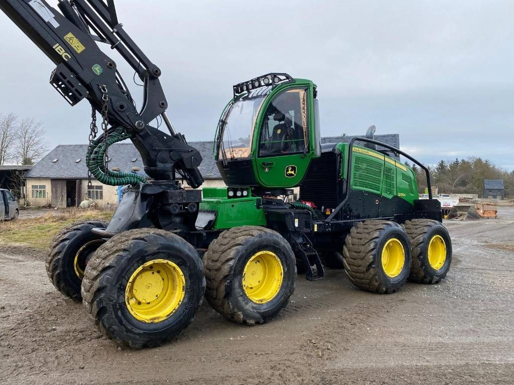 John Deere 1270 G - Lesnícky harvestor: obrázok 1 John Deere 1270 G - Lesnícky harvestor: obrázok 1