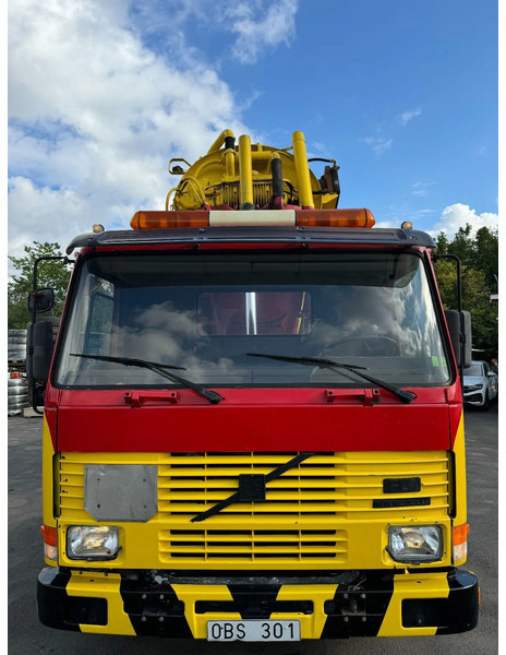 Volvo FL 10.320 4x2, Tipper 12m3 Sludge & Flushing Truck, with remote control, YM: 1990 - Fekálne vozidlo: obrázok 2 Volvo FL 10.320 4x2, Tipper 12m3 Sludge & Flushing Truck, with remote control, YM: 1990 - Fekálne vozidlo: obrázok 2