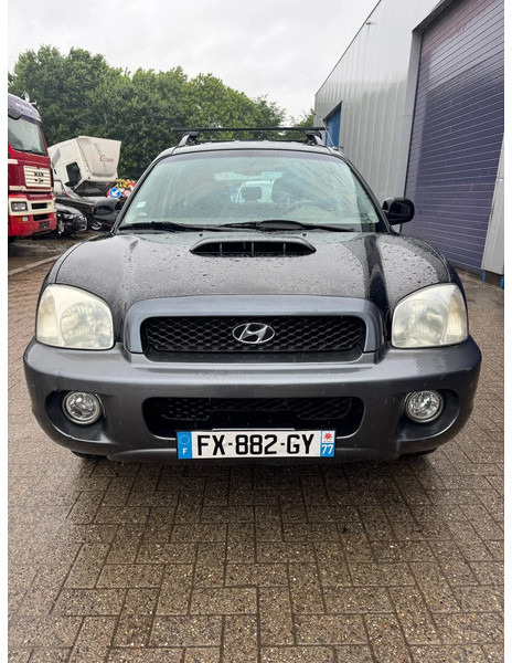 Hyundai Santa Fe **2.0CRDI-4WD-AIRCO-CLIME** - SUV: obrázok 2 Hyundai Santa Fe **2.0CRDI-4WD-AIRCO-CLIME** - SUV: obrázok 2