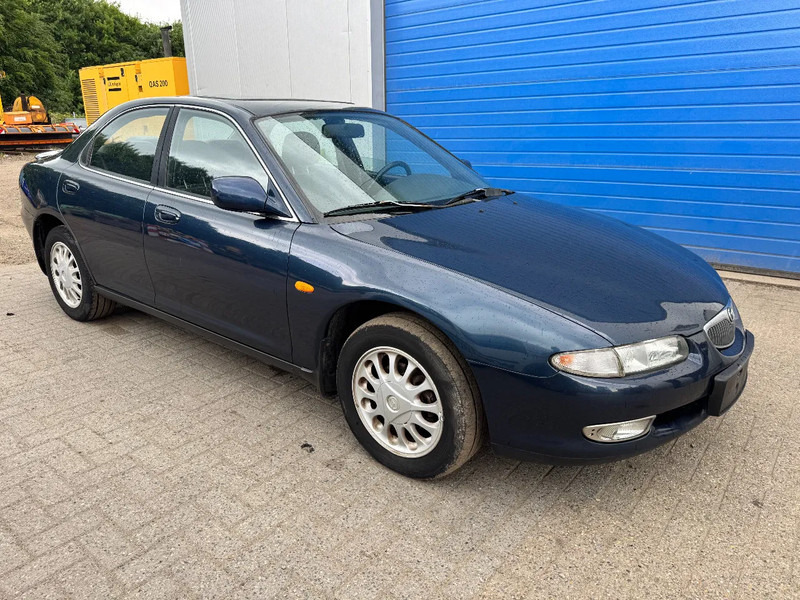 Mazda Xedos **XEDOS 6-2.0 V6-AC** - Sedan: obrázok 3 Mazda Xedos **XEDOS 6-2.0 V6-AC** - Sedan: obrázok 3
