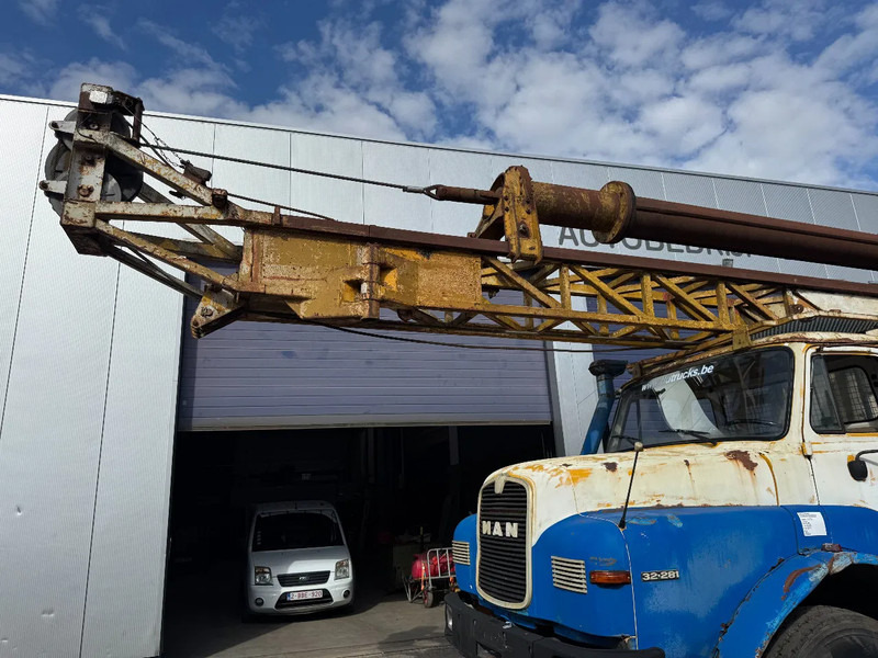 MAN 32.281 **FOREUSE-DRILLTRUCK-6X6** - Nákladné auto: obrázok 3 MAN 32.281 **FOREUSE-DRILLTRUCK-6X6** - Nákladné auto: obrázok 3
