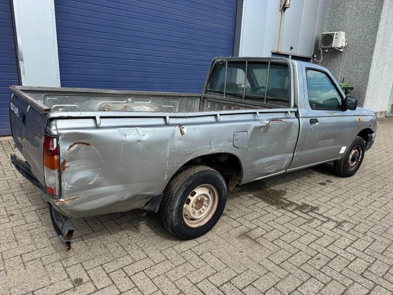 Nissan AGGD22 SINGLE CAB PICK UP **DIESEL** - Pick-up: obrázok 4 Nissan AGGD22 SINGLE CAB PICK UP **DIESEL** - Pick-up: obrázok 4