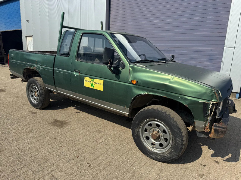 Nissan King-cab **DIESEL-4X4** - Automobil: obrázok 1 Nissan King-cab **DIESEL-4X4** - Automobil: obrázok 1
