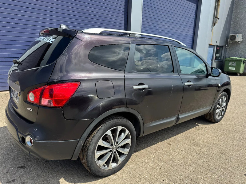 Nissan QASHQAI+2 **DCI-AIRCO-7SEATS** - SUV: obrázok 4 Nissan QASHQAI+2 **DCI-AIRCO-7SEATS** - SUV: obrázok 4