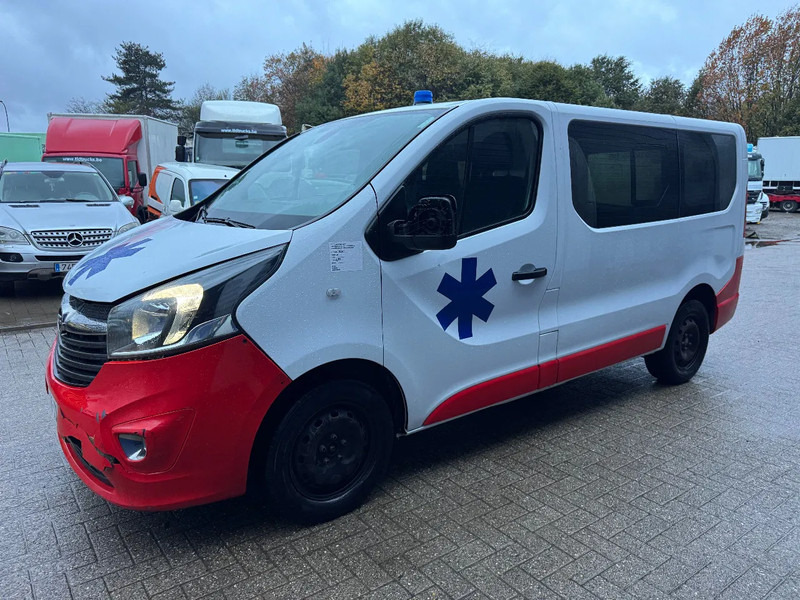Opel Vivaro **AMBULANCE-RETTUNGSWAGEN** - Sanitka: obrázok 2 Opel Vivaro **AMBULANCE-RETTUNGSWAGEN** - Sanitka: obrázok 2