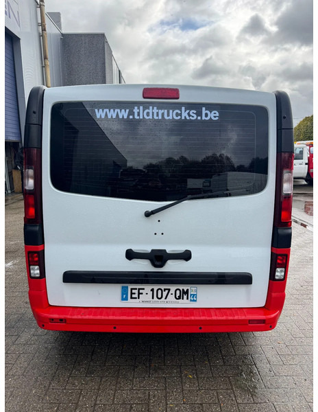 Renault Trafic **AMBULANCE-EURO 5-AC-DCI120** - Sanitka: obrázok 5 Renault Trafic **AMBULANCE-EURO 5-AC-DCI120** - Sanitka: obrázok 5