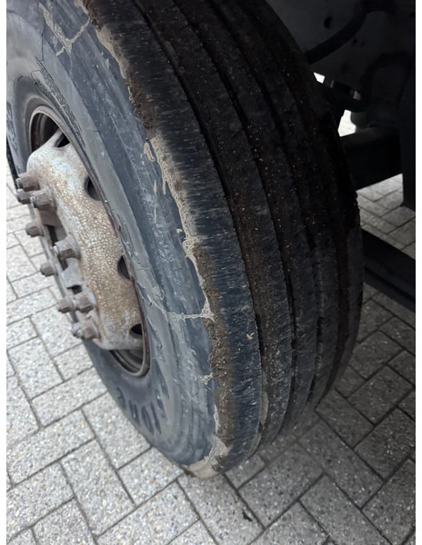 Scania R143-450 V8 **FRENCH TRUCK-TOPSHAPE** - Chladirenské nákladné vozidlo: obrázok 4 Scania R143-450 V8 **FRENCH TRUCK-TOPSHAPE** - Chladirenské nákladné vozidlo: obrázok 4