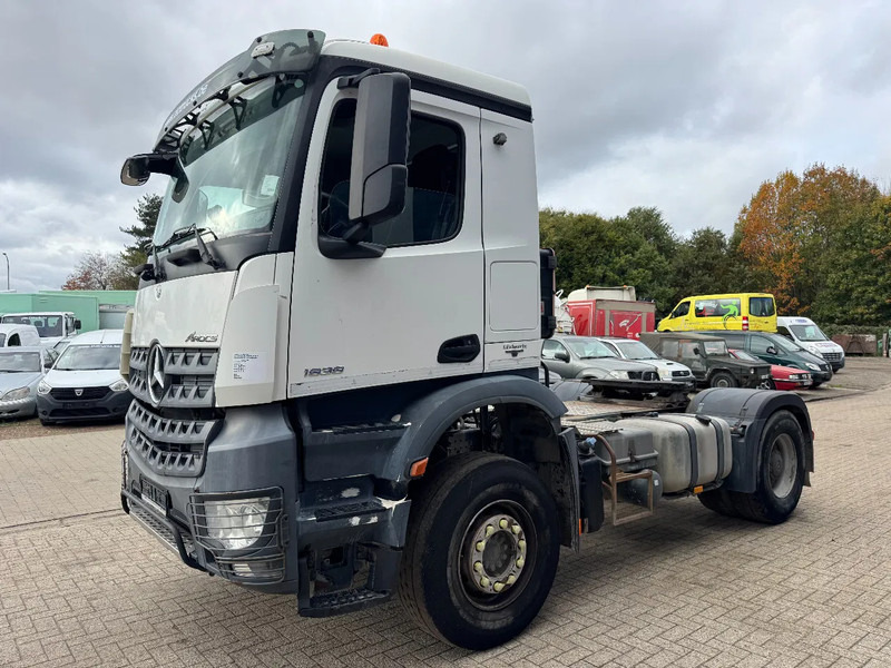 Mercedes-Benz Arocs **1939-BELGIAN TRUCK-BLUETEC 6-LOW MILEAGE** - Ťahač: obrázok 1 Mercedes-Benz Arocs **1939-BELGIAN TRUCK-BLUETEC 6-LOW MILEAGE** - Ťahač: obrázok 1
