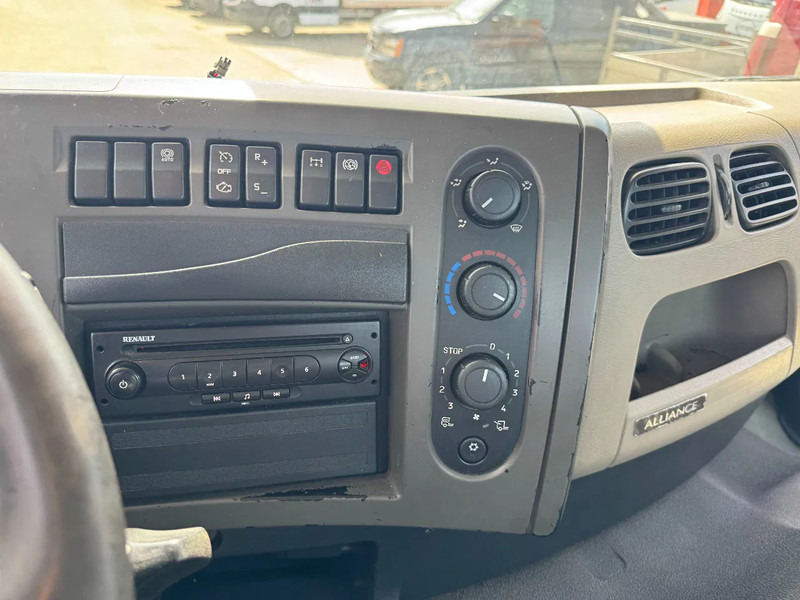 Ťahač Renault Premium 370 **EURO 5-BELGIAN TRUCK**: obrázok 18 Ťahač Renault Premium 370 **EURO 5-BELGIAN TRUCK**: obrázok 18