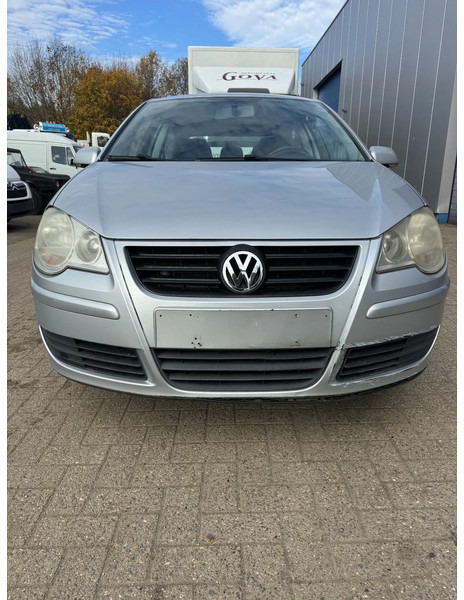 Volkswagen Polo **EURO4-1198CC-BELGIAN CAR** - Sedan: obrázok 2 Volkswagen Polo **EURO4-1198CC-BELGIAN CAR** - Sedan: obrázok 2