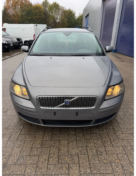 Volvo V50 **AIRCO-BELGIAN CAR** - Automobil: obrázok 2 Volvo V50 **AIRCO-BELGIAN CAR** - Automobil: obrázok 2