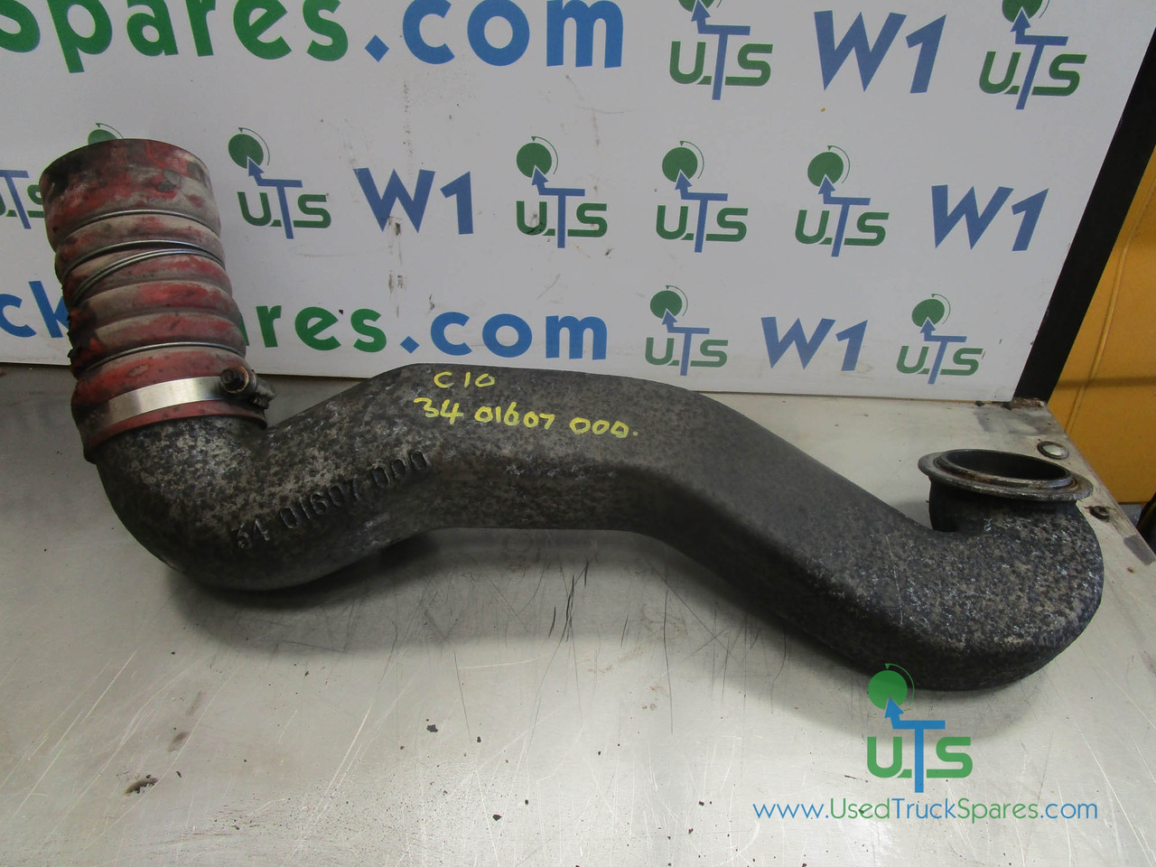 CAT C10 / C12 INTERCOOLER PIPE P/NO 3401607000 - Motor a diely pre Nákladné auto: obrázok 1 CAT C10 / C12 INTERCOOLER PIPE P/NO 3401607000 - Motor a diely pre Nákladné auto: obrázok 1