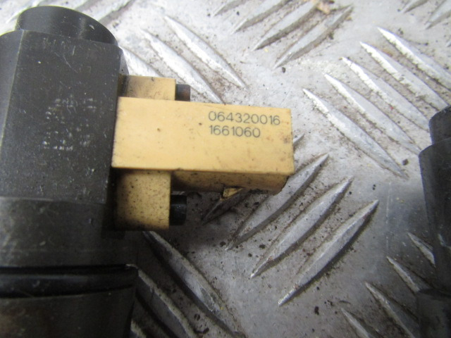 DAF CF 85 EURO 5 INJECTORS P/NO 1661060 - Riadiaca jednotka pre Nákladné auto: obrázok 3 DAF CF 85 EURO 5 INJECTORS P/NO 1661060 - Riadiaca jednotka pre Nákladné auto: obrázok 3