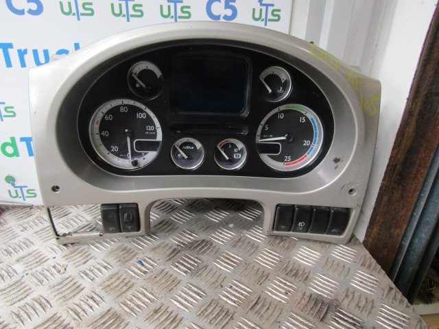 DAF XF 105 CLOCK CLUSTER P/NO 1743496 - Elektrický systém pre Nákladné auto: obrázok 1 DAF XF 105 CLOCK CLUSTER P/NO 1743496 - Elektrický systém pre Nákladné auto: obrázok 1