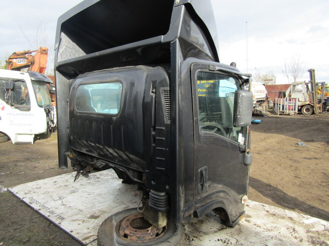 ISUZU N75 CAB (2010) - Kabína pre Nákladné auto: obrázok 3 ISUZU N75 CAB (2010) - Kabína pre Nákladné auto: obrázok 3