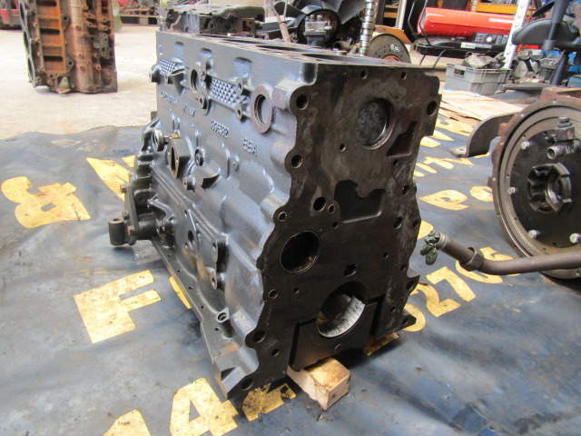 IVECO INDUSTRIAL F4GEO 404A STD BLOCK - Motor a diely pre Nákladné auto: obrázok 3 IVECO INDUSTRIAL F4GEO 404A STD BLOCK - Motor a diely pre Nákladné auto: obrázok 3